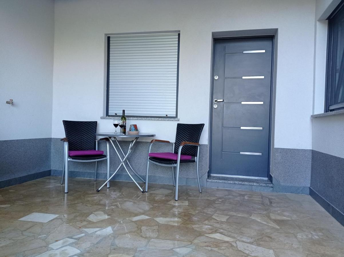 Studio Apartment With Pool Pula Ngoại thất bức ảnh
