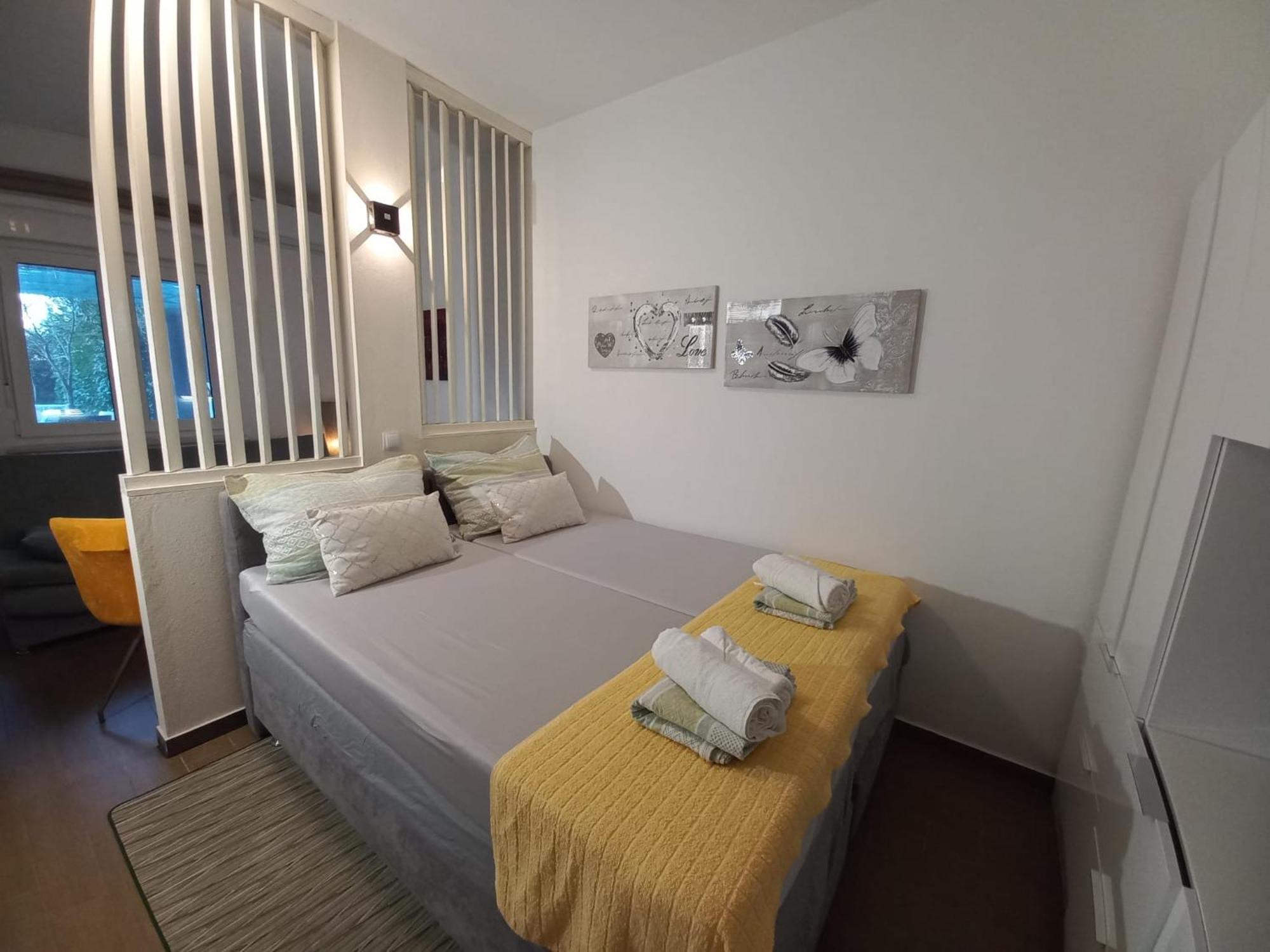 Studio Apartment With Pool Pula Ngoại thất bức ảnh